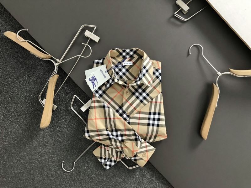 Burberry Outwear